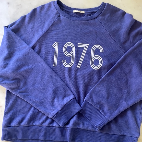 Marine Layer Periwinkle Blue 1976 Graphic Sweatshirt - Picture 13 of 16
